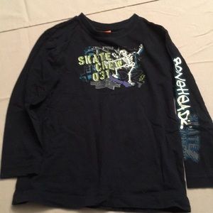 Boys skate tee size can